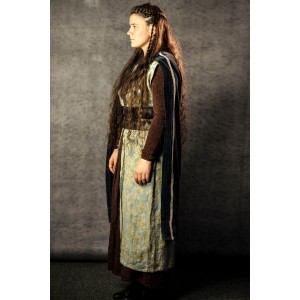 Narnia PC Women’s Full Outfit, Telmarine Woman 1